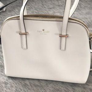 White Kate spade bag